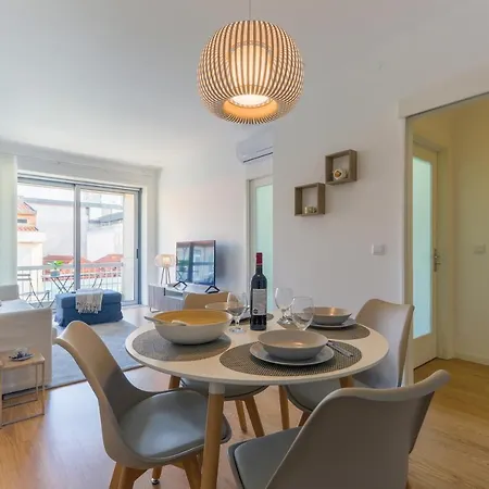 Trindade Family Apartment W/ Parking Place OOporto Esterno foto
