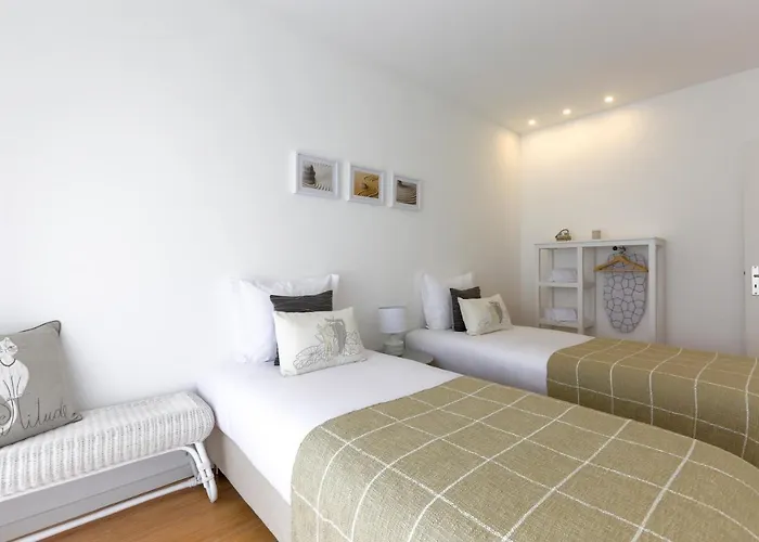 Trindade Family Apartment W/ Parking Place